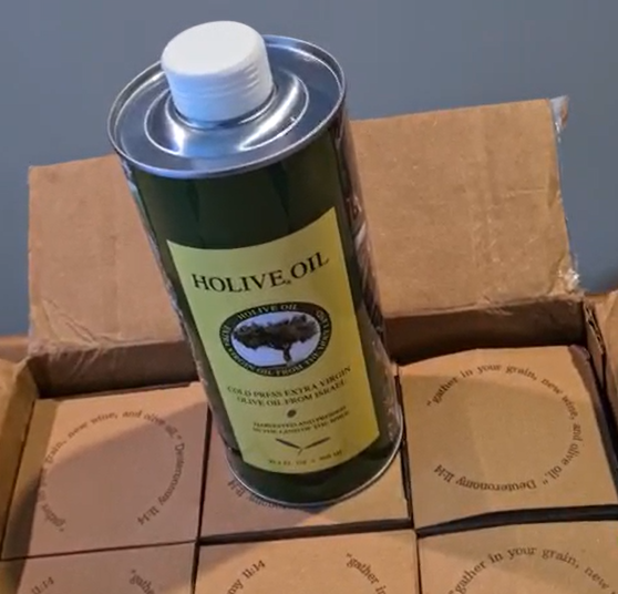 Holive extra virgin olive oil from Israel - case of 6 bottles for stocking up or gifting